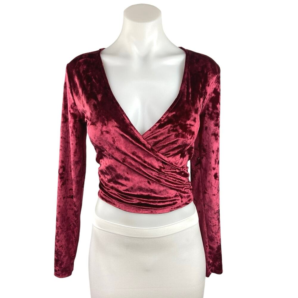 Planet Gold Red Velvet Velour Holiday Long Sleeve Wrap Tie Blouse Crop Top Sz M